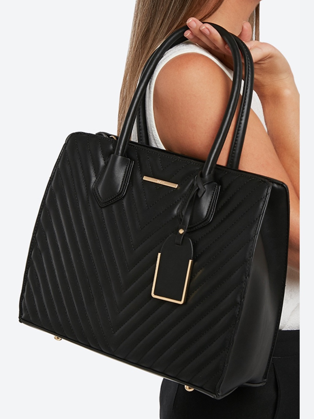 ALDO Oakridge Black Quilted Tote Bag Gold Hardware Chain Strap Satchel Shoulder